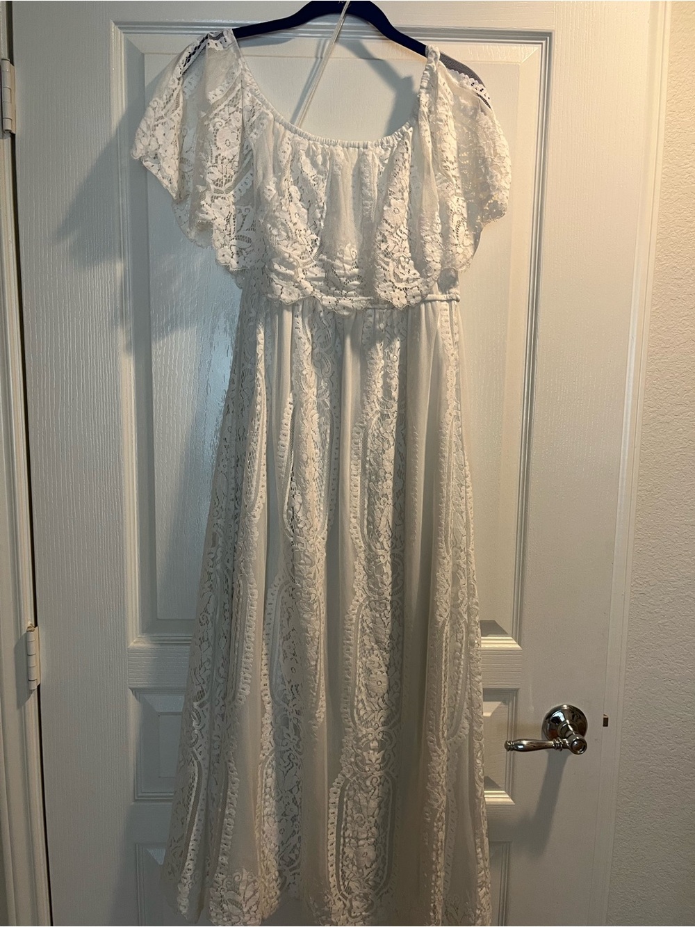 Baevely Romantic White Lace Off-Shoulder Maxi Dress